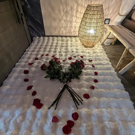 Loveroom Romantique La Mure (Isere)