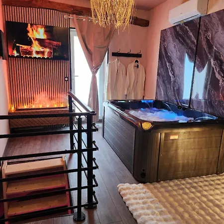 Loveroom Romantique Apartment La Mure (Isere)