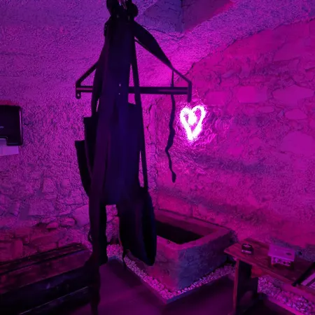 Daire Loveroom Romantique Avec Et Secret - A Proximite Des Lacs -